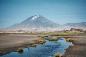 3Days Mount Oldoinyo Lengai Climbing and Lake Natron Tour