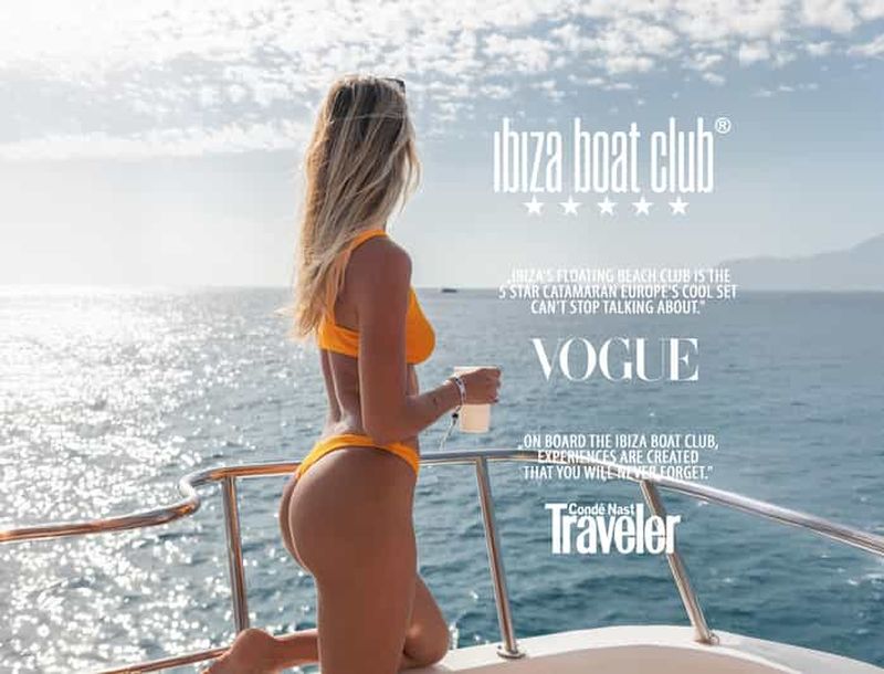 Ibiza : fête sur un bateau à l'Ibiza Boat Club avec déjeuner, boissons et DJ