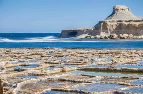 Journée complète à Gozo pour visiter les temples de Ggantija, les salines et Dwejra