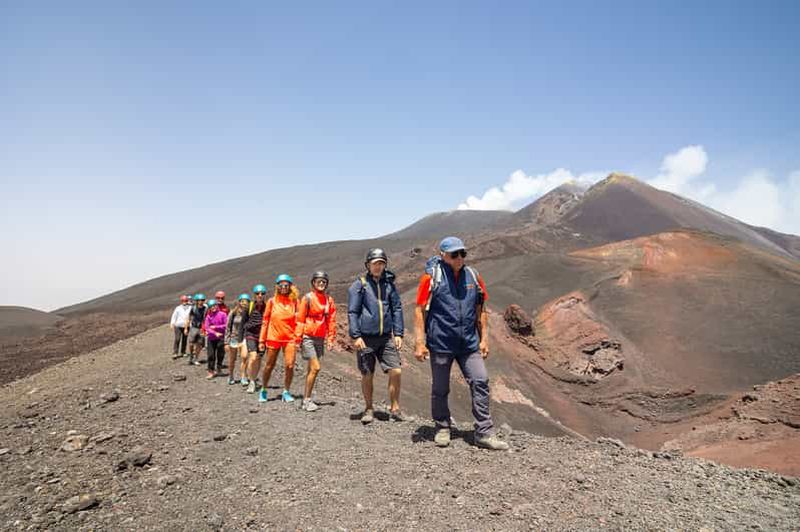 Mont Etna : randonnée guidée sur le volcan à 3 000 mètres d'altitude avec téléphérique