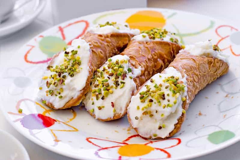 Taormina : Cours de fabrication de cannoli