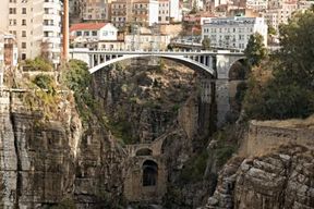 Constantine : visite privée à pied avec trajet en téléphérique