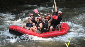 Ubud : aventure guidée en rafting sur la rivière Ayung avec déjeuner