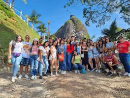 Circuit Guatapé - Piedra del Peñol avec départ de Medellín