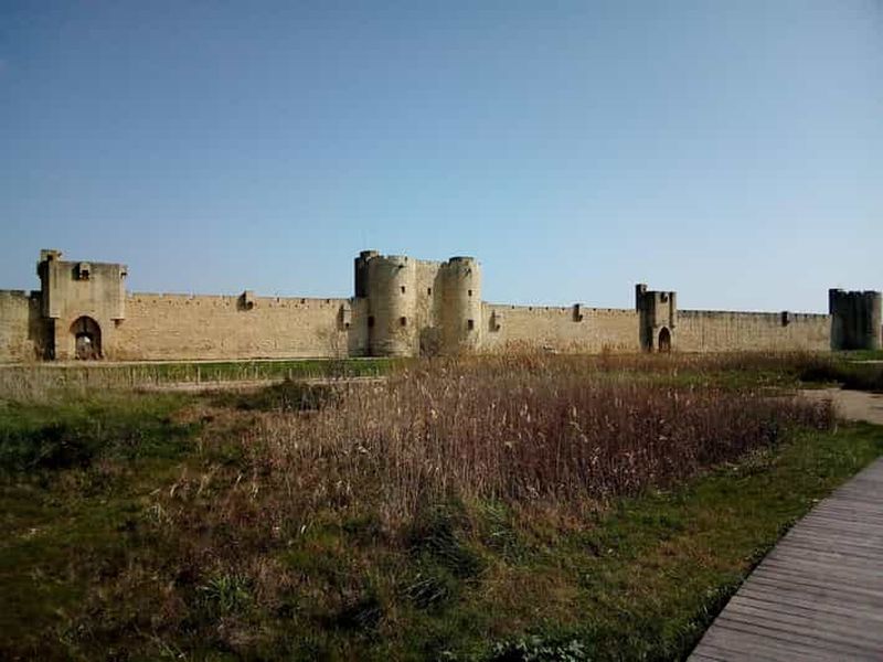 Aigues-Mortes : Visite guidée privée de la ville + Tour de Constance