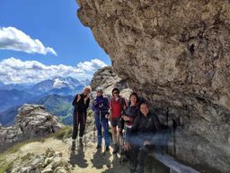 Lagazuoi : Randonnée guidée à haute altitude (2 800 m) au cœur des Dolomites