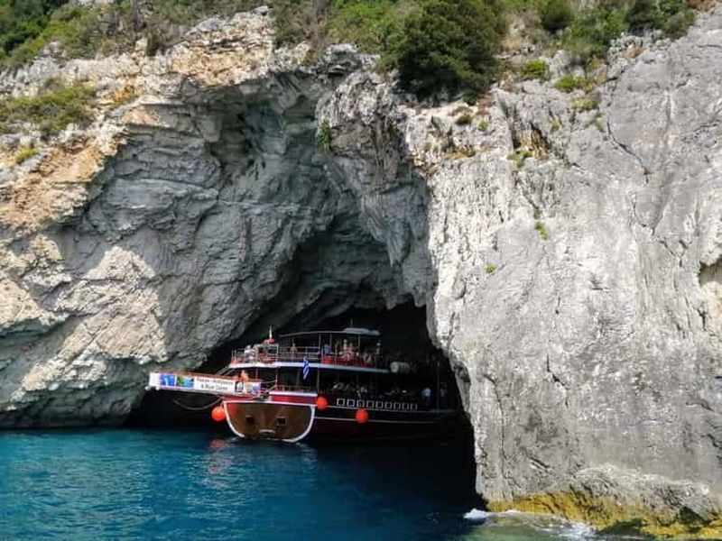 Depuis Parga : journée de croisière aux grottes bleues, à Paxos et Antipaxos