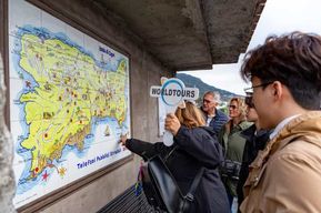 Naples : Capri et Anacapri en ferry inclus - Visite en petit groupe