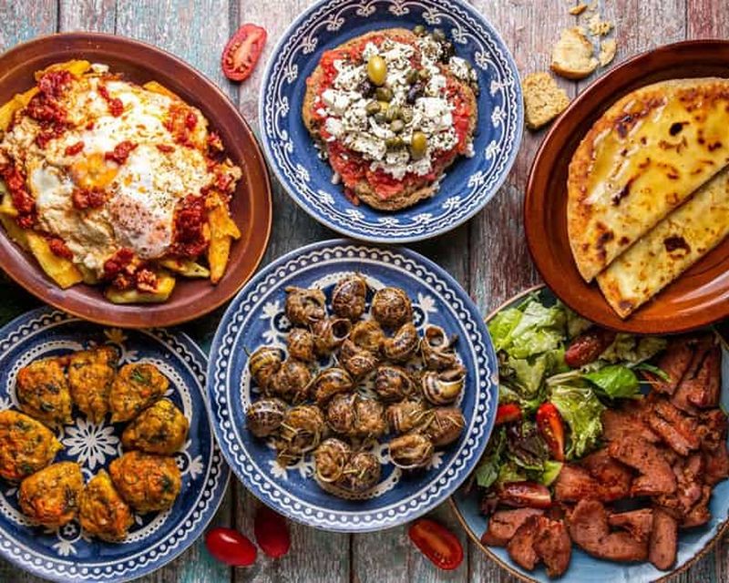 Cours spécial de cuisine crétoise à Archanes (transfert en option)