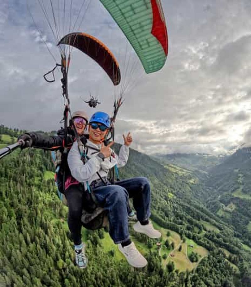 Vol en parapente en tandem à Interlaken