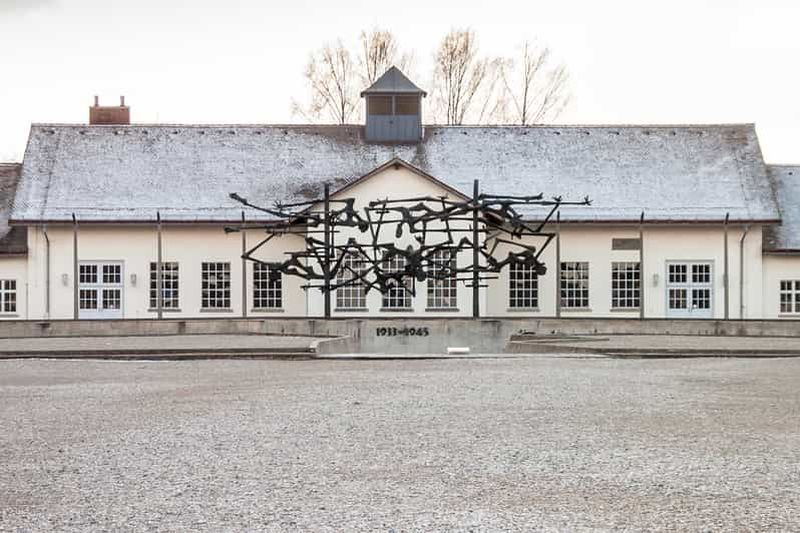 Depuis Munich : visite d'une journée complète du site commémoratif de Dachau