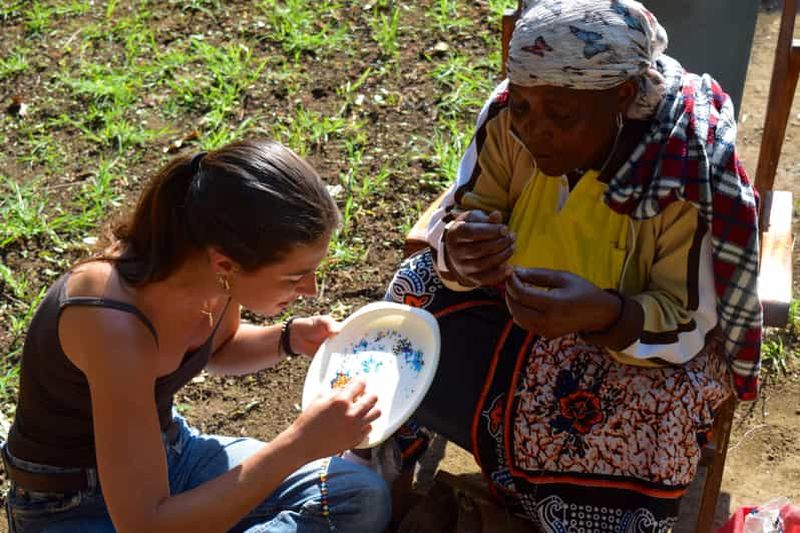 Arusha : Cours sur les bijoux en perles de style Maasai