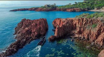 Cannes : excursion en bateau dans le massif de l'Estérel