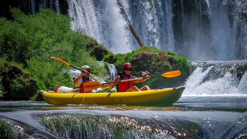 Rivière Zrmanja : visite guidée d'une demi-journée en kayak près de Zadar