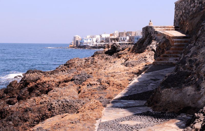 Au départ de Kardamena : billets de ferry pour Nisyros et transfert en bus vers le volcan