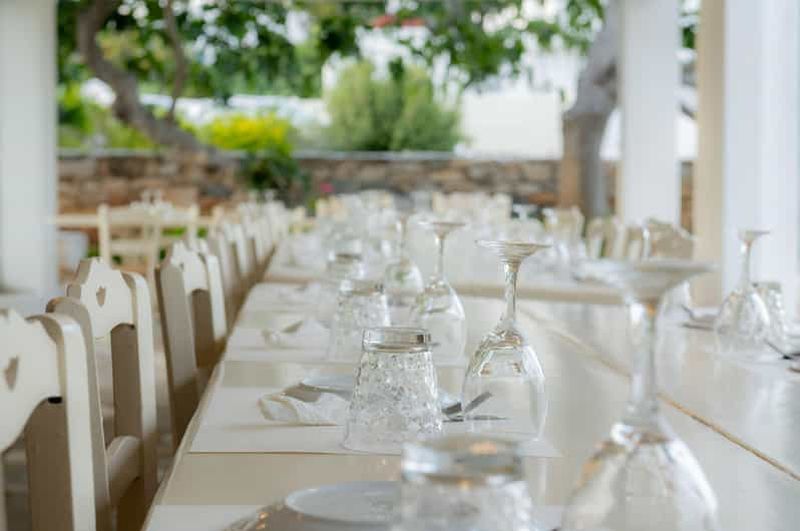 Soirée grecque à Anezina Village, Drios