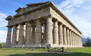Depuis Naples : visite guidée des temples de Paestum et d'une ferme de mozzarella