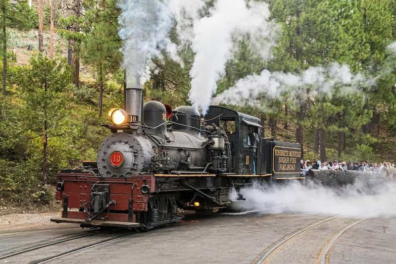 Promenade en train dans le Yosemite Mountain Sugar Pine Railroad avec narration