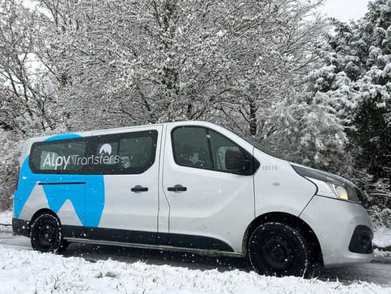 Genève : Transfert en bus de l'aéroport de Genève de/à Chamonix