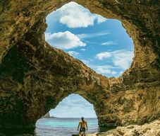 Comino : sortie en bateau et snorkeling à la grotte de Popeye