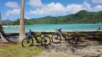 Huahine - Excursion Guidée VAE / E-BIKE
