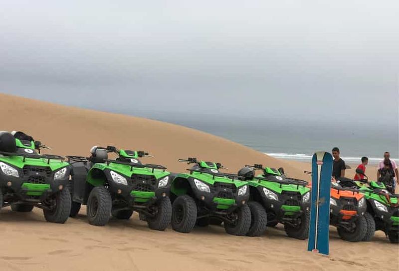 Agadir au désert de Tifnit : Excursion en Quad avec Sandboarding
