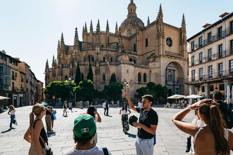 Madrid : Tolède et Ségovie avec cathédrale, Alcazar et déjeuner