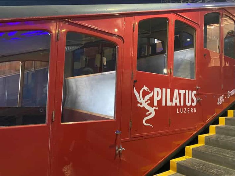 Visite en petit groupe du mont Pilate et du lac des Quatre-Cantons | Depuis Bâle