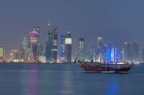 Croisière en boutre traditionnel à Doha avec promenade sur la corniche