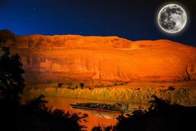 Moab : dîner-croisière sur le fleuve Colorado avec musique et spectacle son et lumière