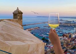 Alicante : dégustation de vins au château de Santa Bárbara
