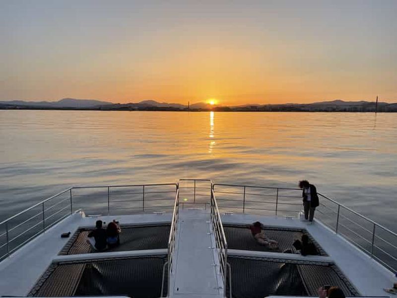 Malaga : Excursion en catamaran au coucher du soleil