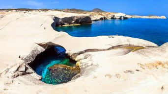 Au départ de Sifnos : Excursion en bateau à moteur sur Kimolos et Milos Nord