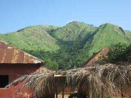 Mont Afadja : Aventure au Mont Afadja ,& Chutes d'eau de Wli