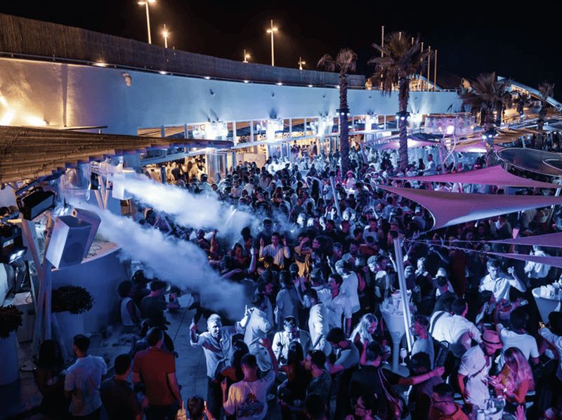 Billets pour les clubs d'Ibiza : 3 nuits gratuites en boîte de nuit et pool party