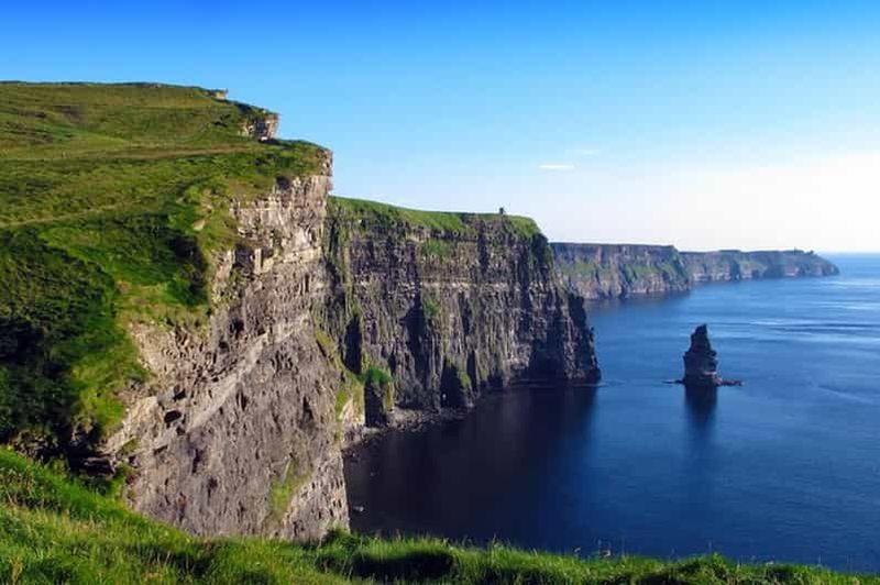Dublin : excursion aux falaises de Moher, Burren et Galway