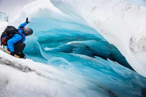 Parc national de Skaftafell : randonnée prolongée sur le glacier en petit groupe