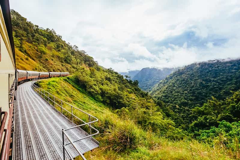Depuis Cairns : Voyage autoguidé à Kuranda avec train et Skyrail