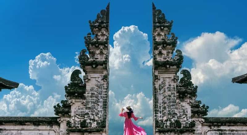 Bali : Temple de Lempuyang, Tirta Gangga et Goa Lawah Tour