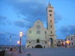 Trani : visite à pied