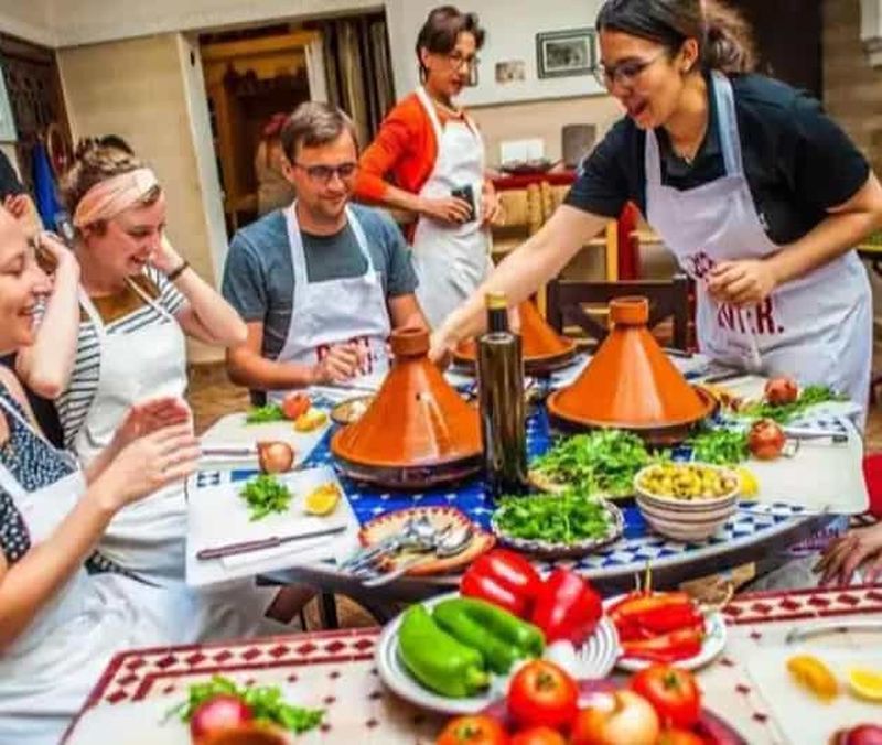 Agadir : cours de cuisine marocaine avec une famille locale