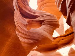 Page : visite du Lower Antelope Canyon avec guide Navajo