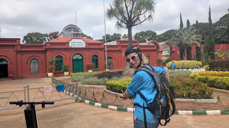 Bangalore : visite à vélo électrique du jardin botanique de Lalbagh