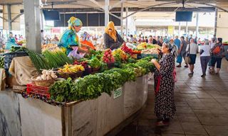 Tachkent : visite gastronomique de 4 heures et trajet en métro avec un guide