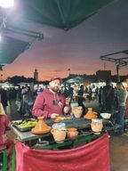 Visite de dégustation de la Médina : Découvrez la cuisine de rue et la culture locale !