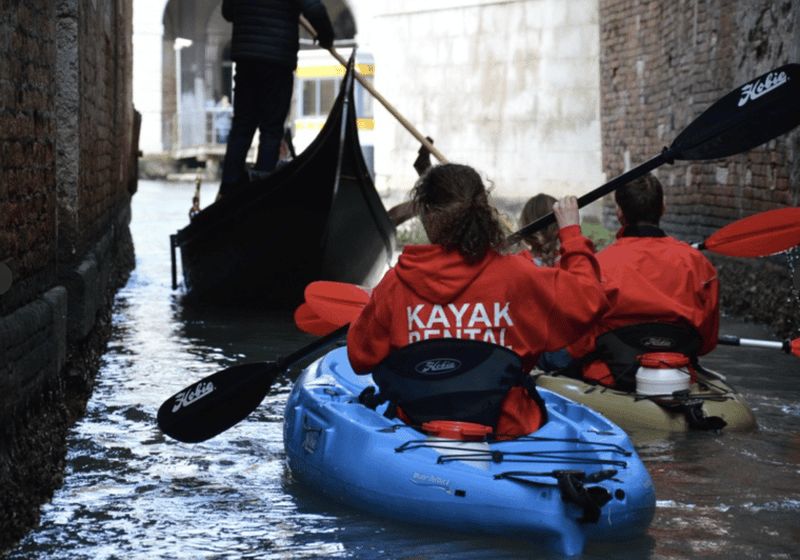 Venise : excursion en kayak, pagayez dans les canaux depuis un point de vue unique