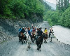 Aventure équestre de 7 jours dans la région de Touchetí avec des habitants