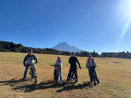 Shizuoka : Visite privée en E-bike autour du Mont Fuji