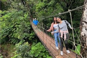 Visite de l'île de Roatan : parc des singes et paresseux, chocolat et rhum
