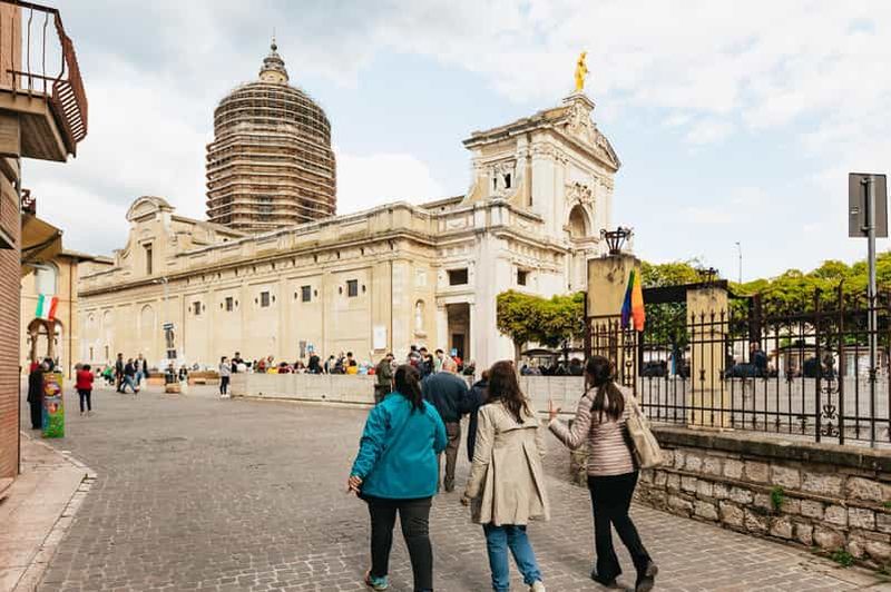 Au départ de Florence : Orvieto et Assise avec visites d'églises